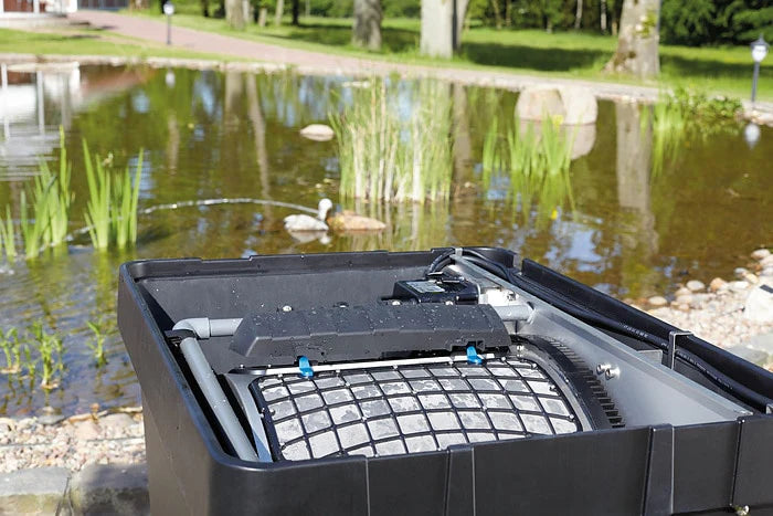 OASE ProfiClear Premium DF-L Pump-Fed OC Drum Filter | 260000L Pond Capacity