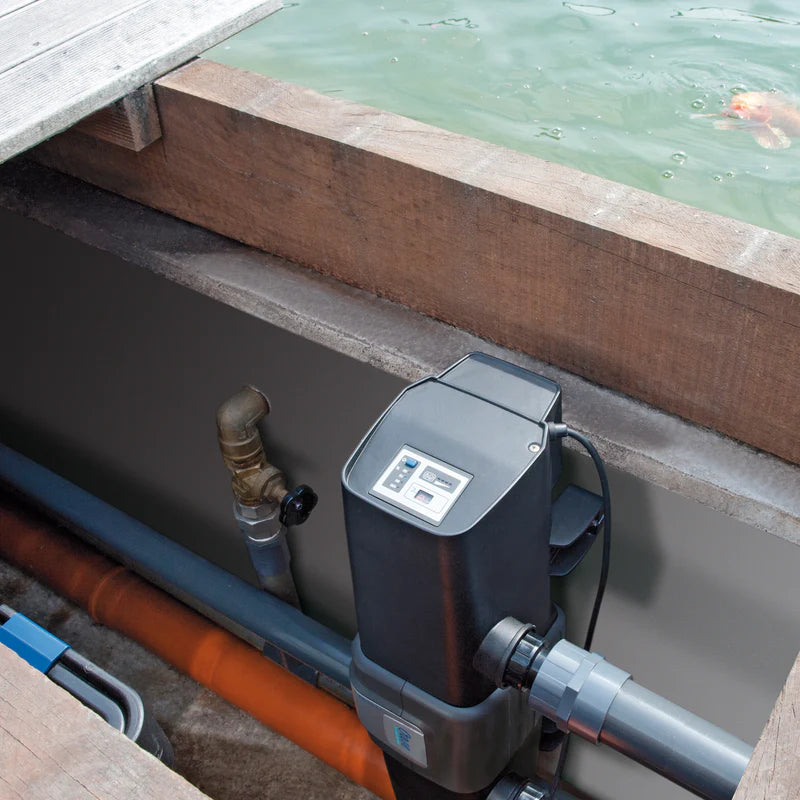 OASE Bitron Eco UVC Clarifier - 240W | 240m3 Pond Capacity